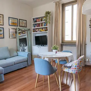 Appartamento Navigli District Elegant Flat Free Wifi & Parking, Milano