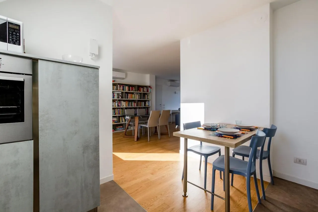 Modern Apt With Terrace, Wifi & Ac Milan